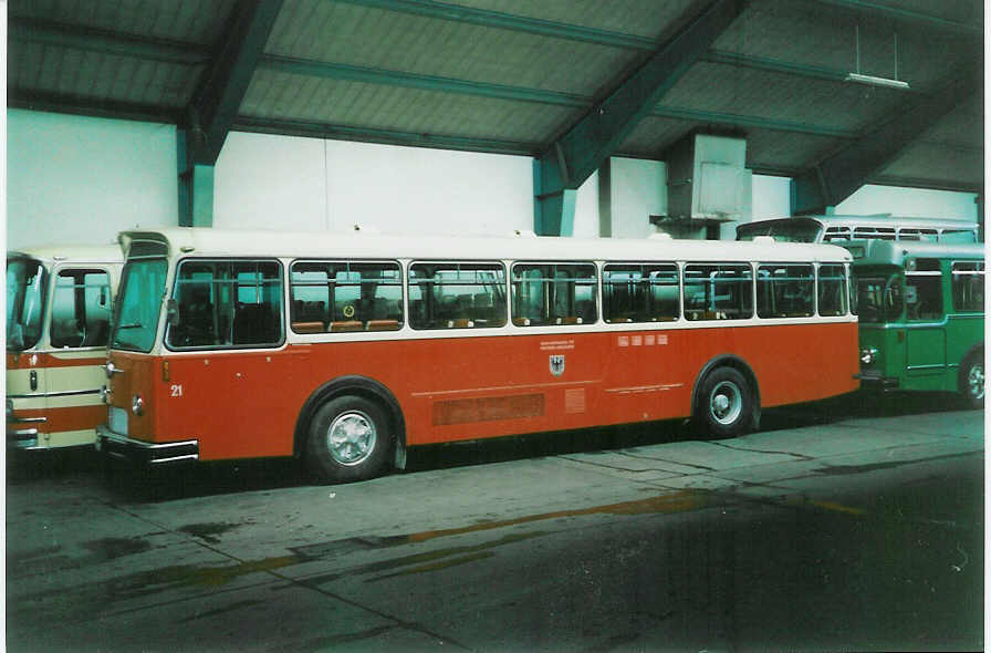 (001'931) - AFA Adelboden - Nr. 21/BE 345'173 - FBW/T�scher (ex P 25'508) im Oktober 1987 im Autobahnhof Adelboden