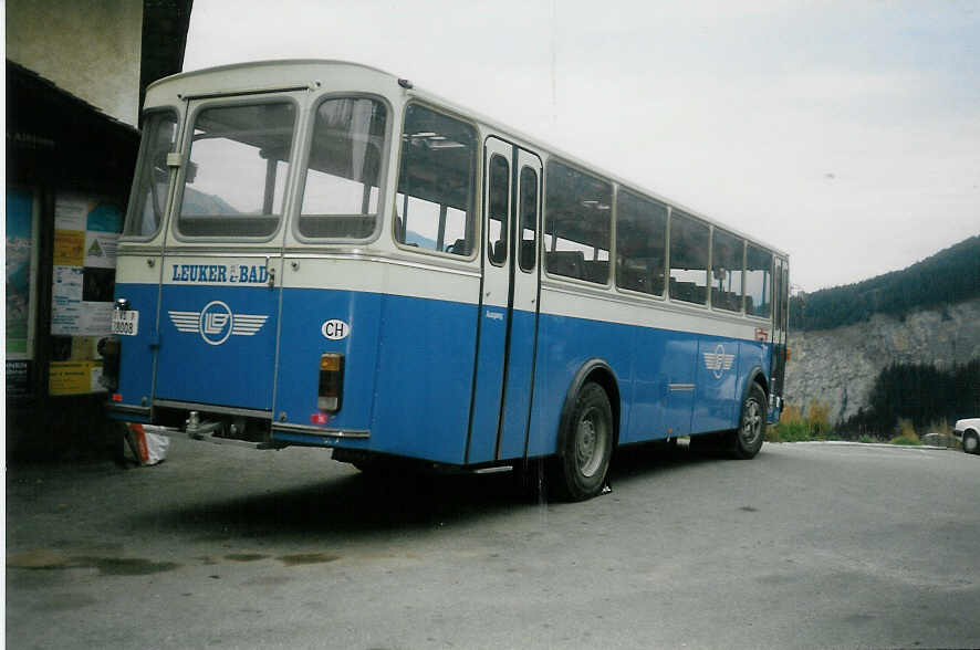 (011'319) - LLB Susten - Nr. 8/VS 38'008 - Saurer/T�scher am 12. Oktober 1994 in Albinen