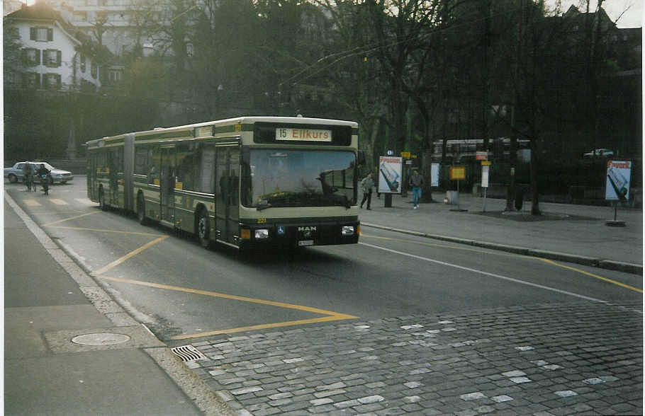 (016'628) - SVB Bern - Nr. 221/BE 513'221 - MAN am 26. M�rz 1997 in Bern, B�rengraben