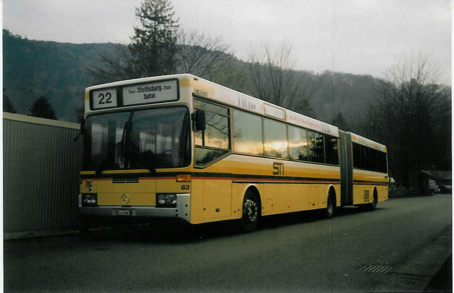 (021'420) - STI Thun - Nr. 63/BE 433'663 - Mercedes am 14. Januar 1998 bei der Schiffl�ndte Thun