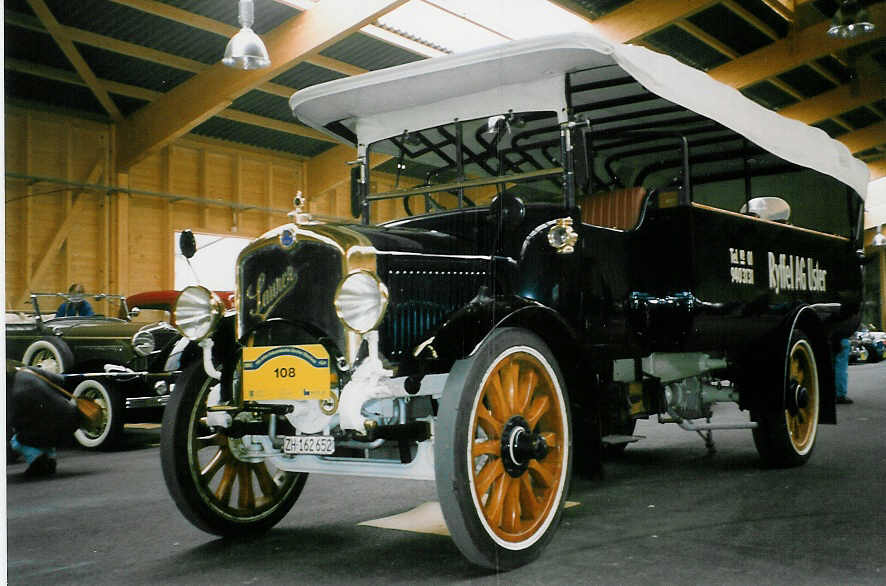 (023'321) - Ryffel, Uster - ZH 162'652 - Saurer/Walde (ex Fasnachtsverein, Basel; ex Feuerwehr, Thun) am 14. Juni 1998 in Uster, Landihalle