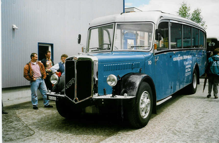 (023'501) - VZO Gr�ningen - Nr. 10/ZH 41'410 - FBW/T�scher (ex Richter, Z�rich; ex VZO Gr�ningen Nr. 10) am 14. Juni 1998 in Wetzikon, FBW-Museum