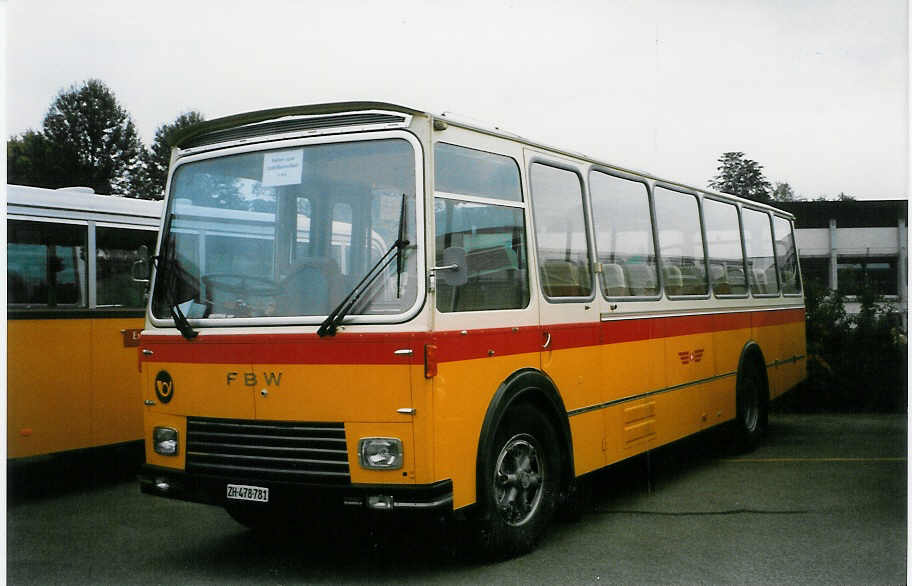 (026'335) - R�egg, Urdorf - ZH 478'781 - FBW/Eggli (ex P 24'181) am 3. Oktober 1998 in R�ti, Sonnenplatz