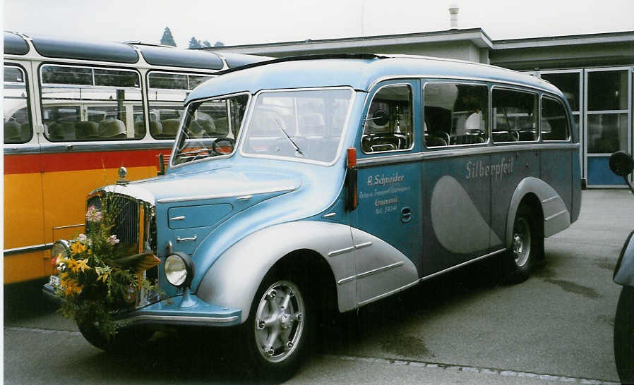 (026'507) - Schneider, Ermenswil - SG 3782 - Saurer/Lauber am 3. Oktober 1998 in R�ti, Sonnenplatz