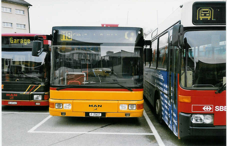 (029'813) - PTT-Regie - P 25'617 - MAN am 1. M�rz 1999 in Bern, Automobilwerkst�tte