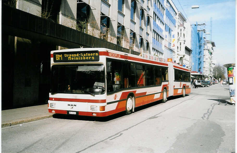 (030'109) - ABM Meinisberg - Nr. 4/BE 61'024 - MAN (ex Nr. 6) am 13. M�rz 1999 beim Bahnhof Biel
