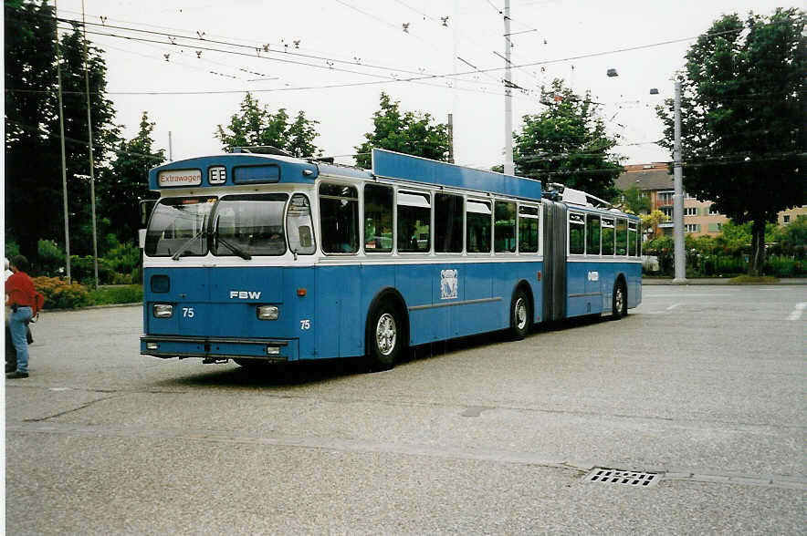 (032'618) - VBZ Z�rich - Nr. 75 - FBW/R&J Gelenktrolleybus am 26. Juni 1999 in Z�rich, Garage Hardau