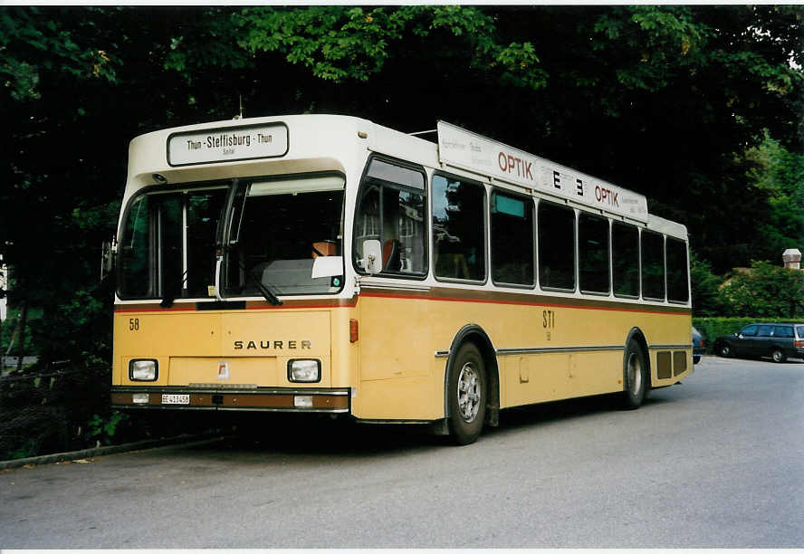 (033'023) - STI Thun - Nr. 58/BE 413'458 - Saurer/R&J am 29. Juni 1999 bei der Schiffl�ndte Thun