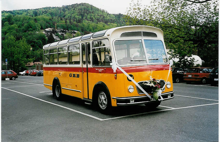 (040'433) - Rentsch, B�riswil - BE 353'048 - FBW/Gangloff (ex P 23'203; ex P 21'003) am 5. Mai 2000 in Thun, Seestrasse