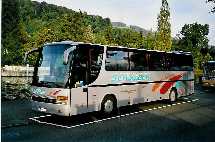 (043'222) - Aus Deutschland: Schlozer, Schopfheim - L�-S 622 - Setra am 15. September 2000 bei der Schiffl�ndte Thun 