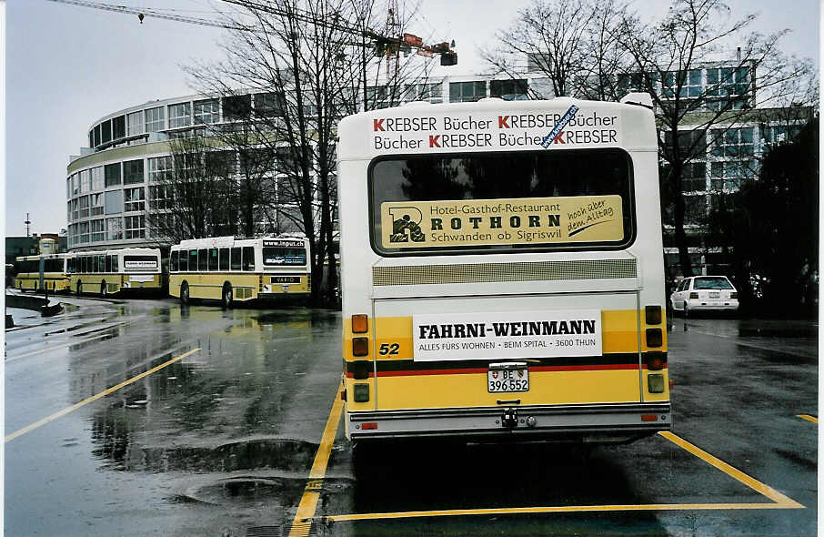 (044'532) - STI Thun - Nr. 52/BE 396'552 - Saurer/R&J am 7. Januar 2001 bei der Schiffl�ndte Thun