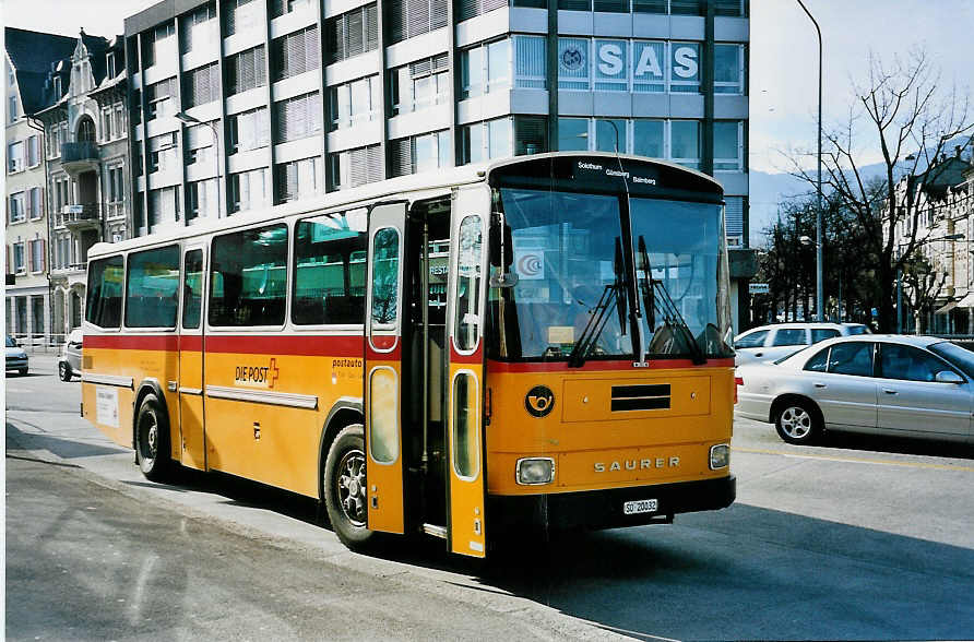 (045'518) - Flury, Balm - SO 20'032 - Saurer/Hess am 31. M�rz 2001 beim Hauptbahnhof Solothurn