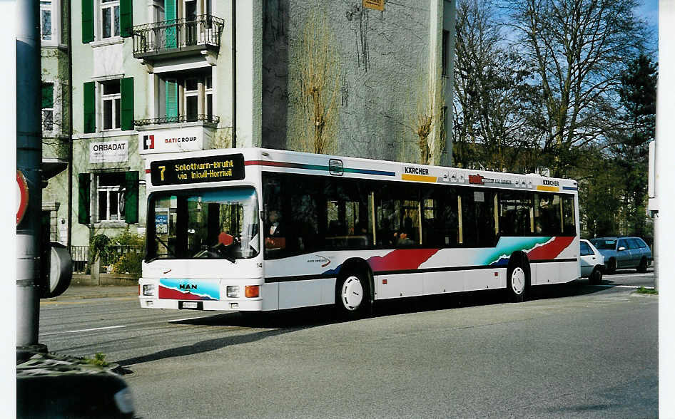 (045'521) ASm Langenthal - Nr. 14/BE 149'768 - MAN am 31. M�rz 2001 beim Hauptbahnhof Solothurn