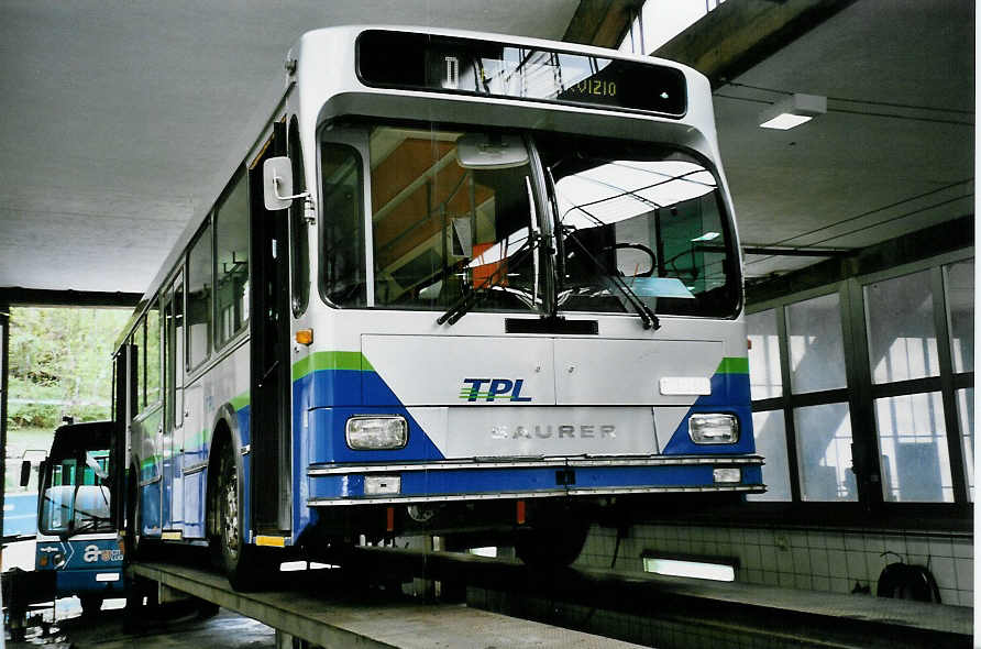 (046'026) - TPL Lugano - Nr. 51/TI 102'520 - Saurer/R&J (ex VBZ Z�rich Nr. 264) am 23. April 2001 in Lugano, Garage