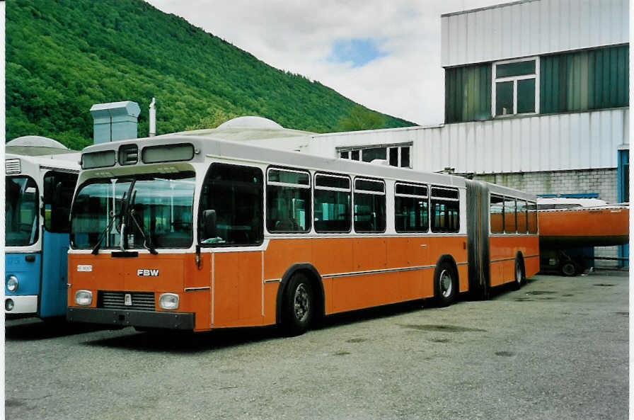 (046'717) - TPG Gen�ve - Nr. 145/GE 96'267 - FBW/R&J am 18. Mai 2001 in Biel, BTR