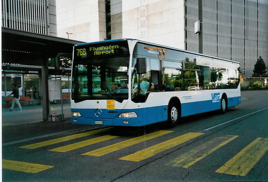 (048'621) - Fr�hlich, Z�rich - Nr. 608/ZH 634'608 - Mercedes am 18. Juli 2001 in Z�rich, Flughafen