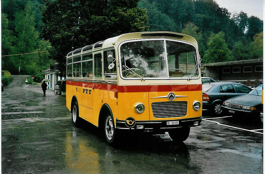 (049'818) - Schmid, Th�rishaus - Nr. 9/BE 26'105 - Saurer/R&J (ex Geiger, Adelboden Nr. 9) am 23. September 2001 in Burgdorf, Marktplatz