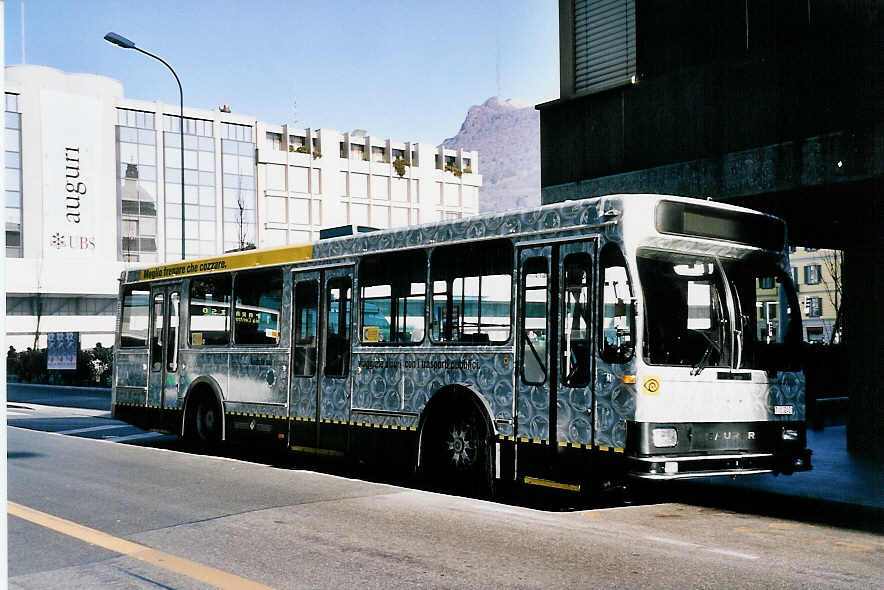 (051'207) - TPL Lugano - Nr. 50/TI 102'421 - Saurer/R&J (ex VBZ Z�rich Nr. 271) am 1. Januar 2002 in Lugano, San Antonio