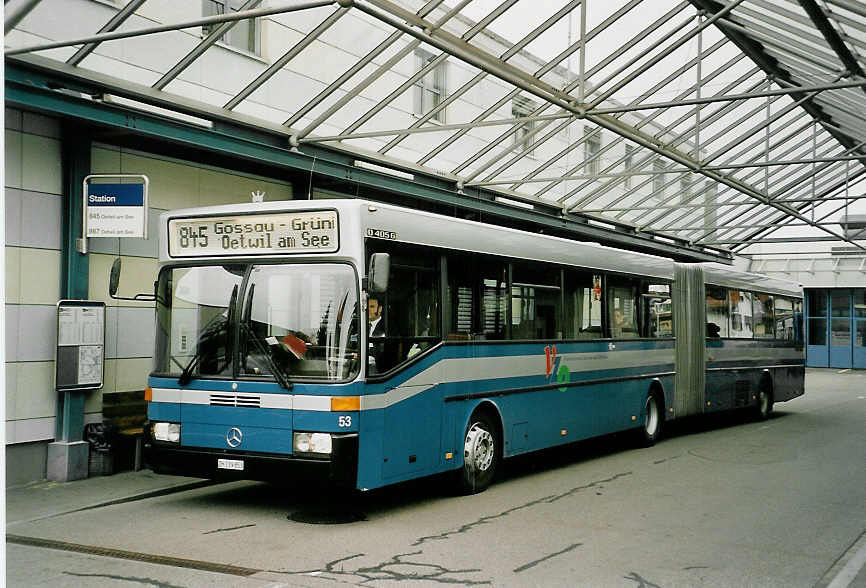 (052'522) - VZO Gr�ningen - Nr. 53/ZH 239'853 - Mercedes am 23. M�rz 2002 in Gr�ningen, Garage