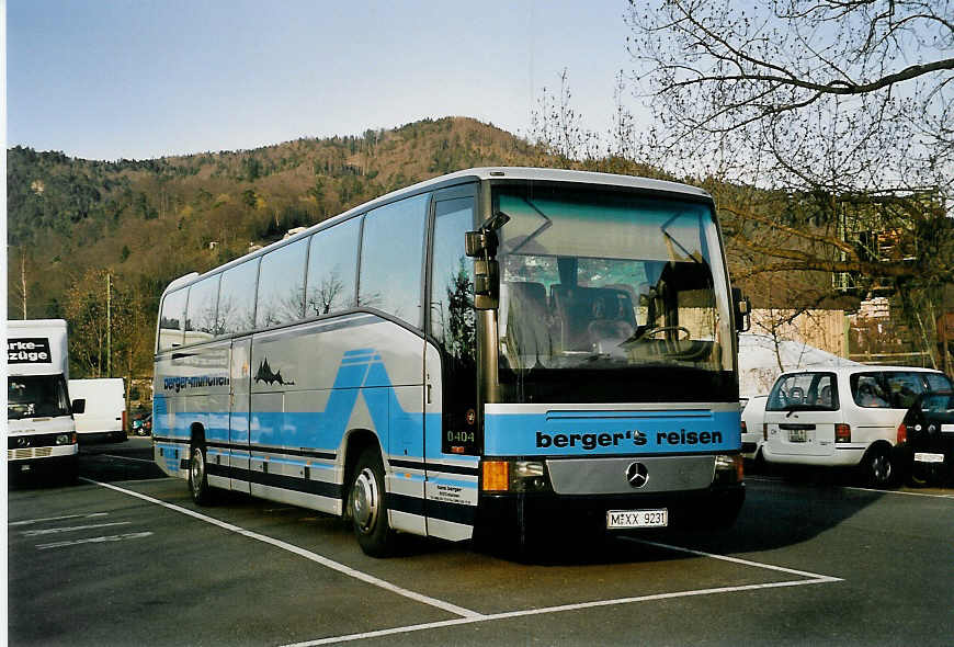 (052'629) - Aus Deutschland: Berger, M�nchen - M-XX 9231 - Mercedes am 29. M�rz 2002 in Thun, Seestrasse