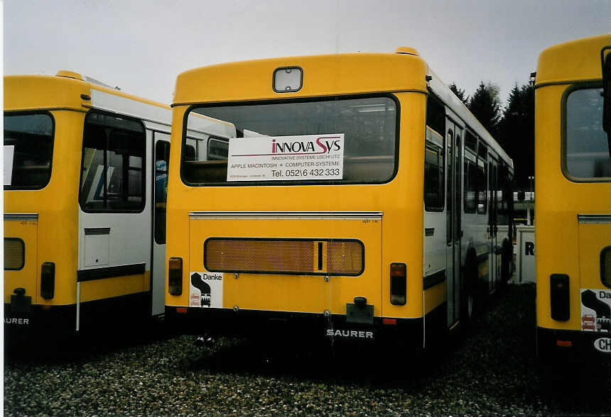 (056'911) - VBSH Schaffhausen - Nr. 13 - Saurer/Hess am 12. Oktober 2002 in B�tzberg, Heiniger