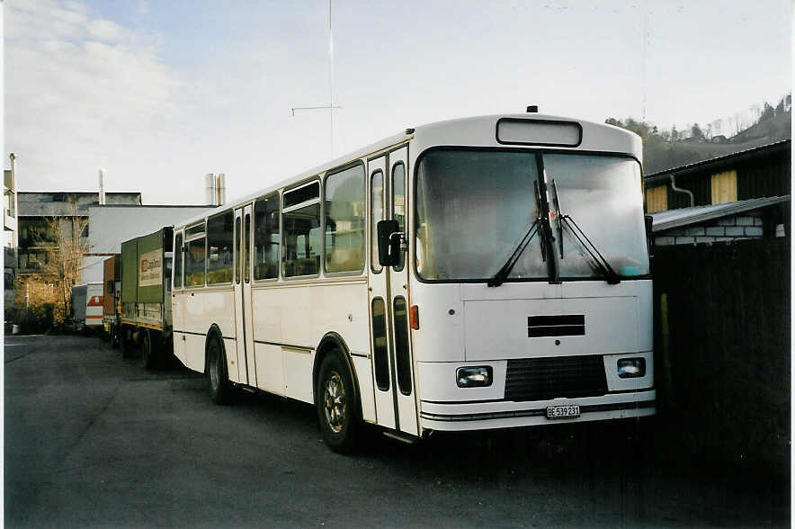 (059'112) - Bus+Taxi-Zentrale, Interlaken - BE 539'231 - FBW/R&J (ex ATGH Heiligenschwendi Nr. 1) am 8. M�rz 2003 in Thun, Garage STI