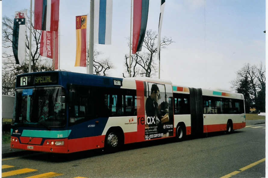 (059'204) - TPG Gen�ve - Nr. 316/GE 96'651 - Volvo am 16. M�rz 2003 in Gen�ve, Palexpo