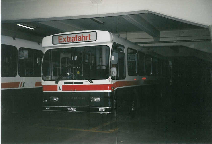 (059'437) - VBSG St. Gallen - Nr. 219/SG 141'219 - Saurer/Hess am 29. M�rz 2003 in St. Gallen, Depot