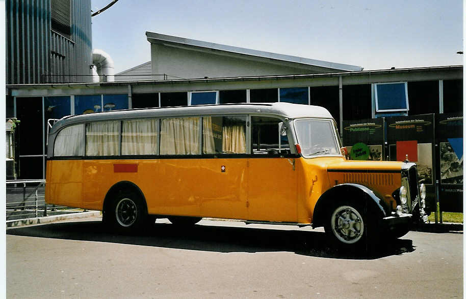 (061'512) - Maurer, B�retswil - ZH 46'677 - Berna/Seitz (ex P 22'007) am 13. Juli 2003 in Luzern, Verkehrshaus