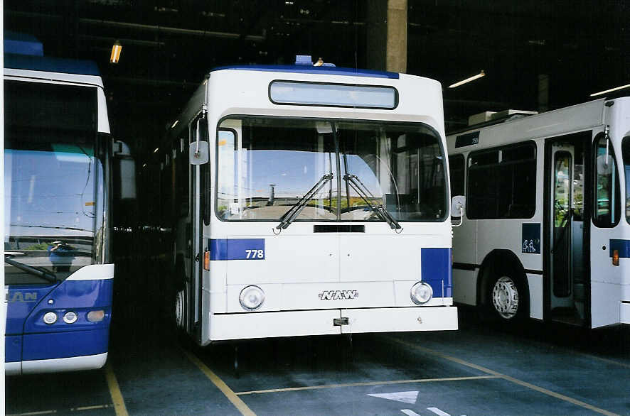(062'614) - TL Lausanne - Nr. 778 - NAW/Lauber Trolleybus am 4. August 2003 in Lausanne, D�p�t Prelaz