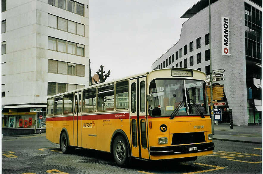 (065'834) - Burri, Teuffenthal - BE 336'192 - FBW/R&J am 2. M�rz 2004 beim Bahnhof Thun