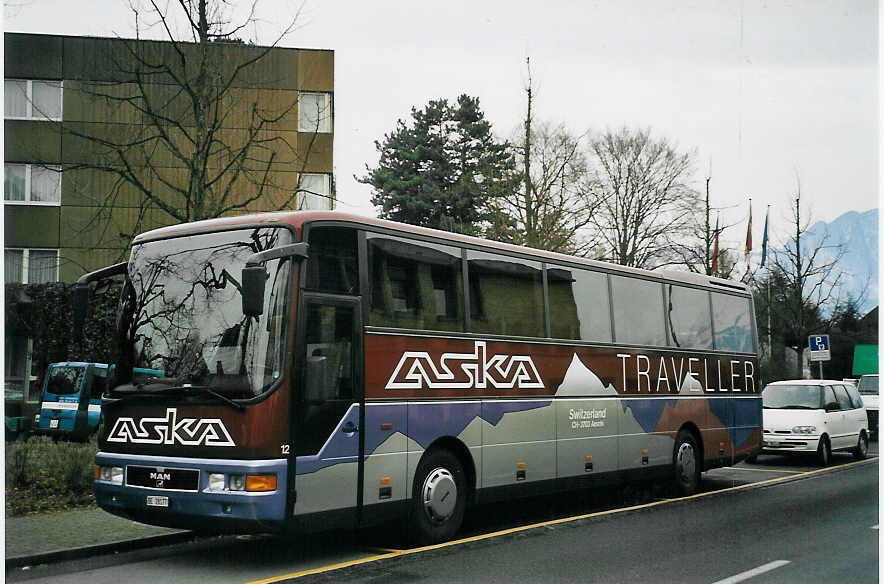 (065'902) - ASKA Aeschi - Nr. 12/BE 28'177 - MAN am 5. M�rz 2004 in Thun, Hotel Seepark