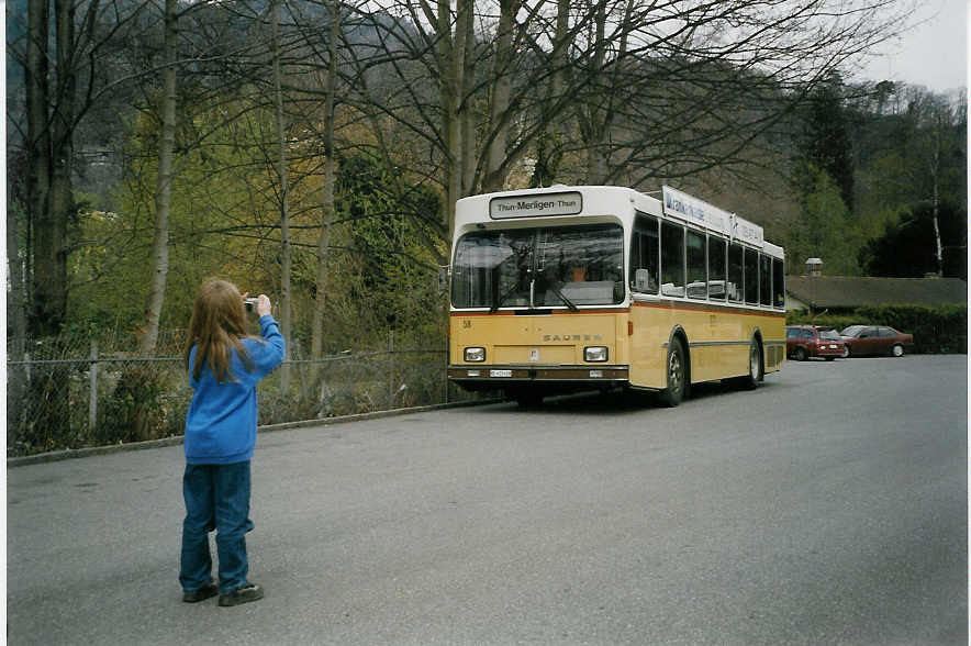 (066'523) - STI Thun - Nr. 58/BE 413'458 - Saurer/R&J am 17. April 2004 bei der Schiffl�ndte Thun