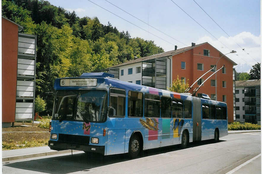 (067'916) - VBL Luzern - Nr. 199 - NAW/Hess Gelenktrolleybus am 23. Mai 2004 in Luzern, W�rzenbach