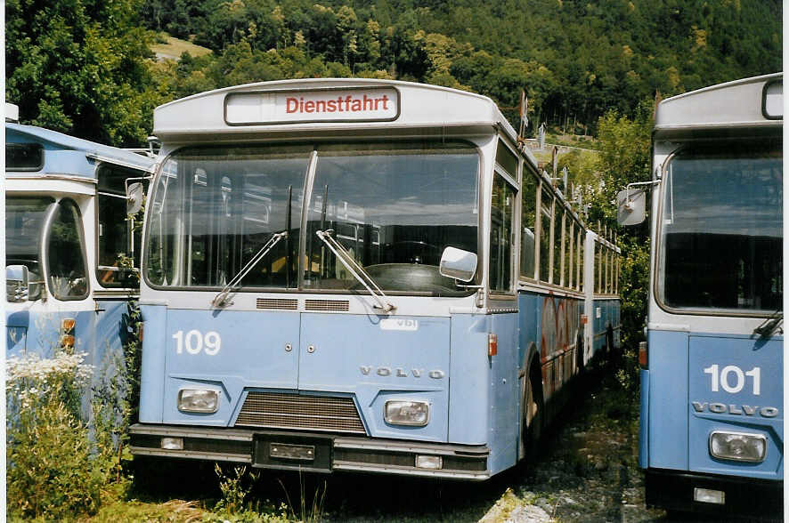 (069'511) - VBL Luzern - Nr. 109 - Volvo/Hess am 17. Juli 2004 in N�fels