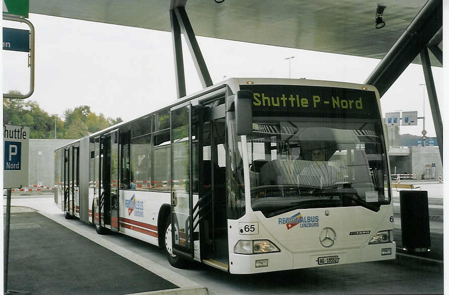 (070'804) - Knecht, Windisch - Nr. 65/AG 18'552 - Mercedes am 11. September 2004 in Z�rich, Flughafen