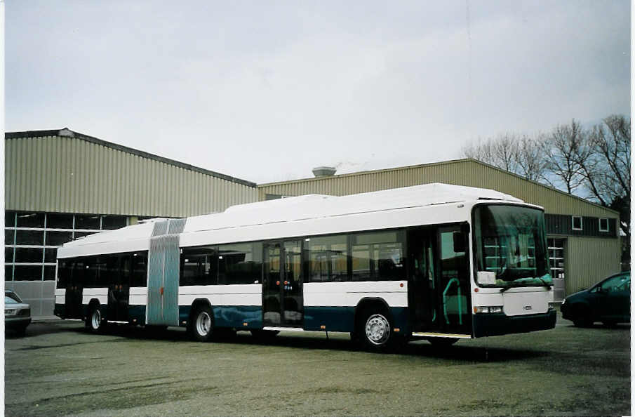 (074'824) - TPG Gen�ve - Nr. 738 - Hess/Hess Gelenktrolleybus am 22. Februar 2005 in Bellach, Hess