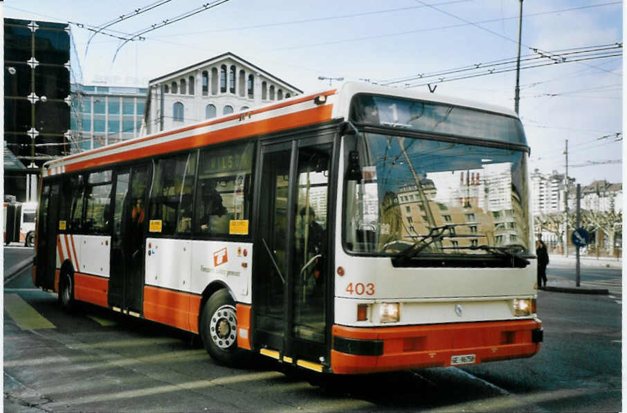 (075'015) - TPG Gen�ve - Nr. 403/GE 96'758 - Renault am 24. Februar 2005 in Gen�ve, Bel-Air
