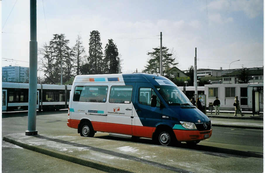 (075'036) - TPG Gen�ve - Nr. 441/GE 960'082 - Mercedes am 24. Februar 2005 in Grand-Lancy, Bachet-de-Pesay
