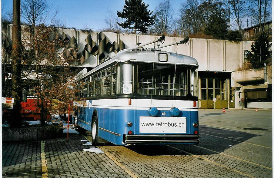 (075'108) - TF Fribourg (R�trobus) - Nr. 40 - Saurer/Hess Trolleybus am 24. Februar 2005 in Lausanne, D�p�t Borde
