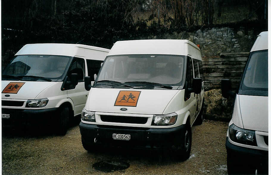 (075'418) - Funi-Car, Biel - Nr. 63/BE 330'563 - Ford am 5. M�rz 2005 in Biel, Garage