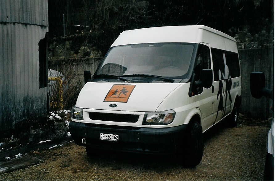 (075'419) - Funi-Car, Biel - Nr. 62/BE 330'162 - Ford am 5. M�rz 2005 in Biel, Garage