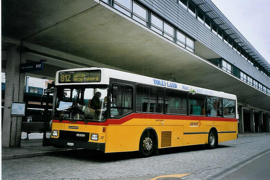 (075'824) - Ryffel, Uster - Nr. 37/ZH 204'402 - NAW/Hess am 31. M�rz 2005 beim Bahnhof Uster
