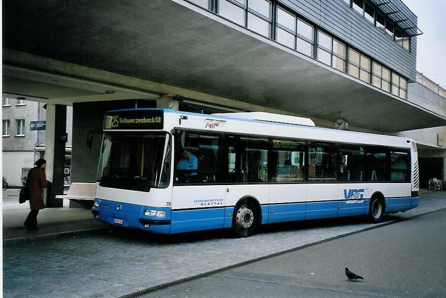 (075'832) - Ryffel, Uster - Nr. 78/ZH 568'160 - Irisbus am 31. M�rz 2005 beim Bahnhof Uster