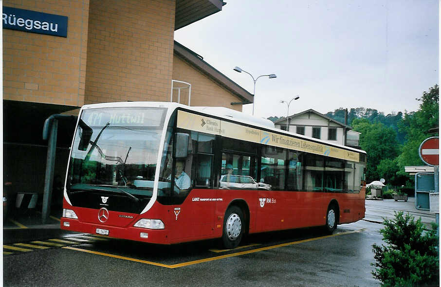 (077'010) - Lanz, Huttwil - BE 54'785 - Mercedes am 29. Mai 2005 beim Bahnhof Hasle-R�egsau