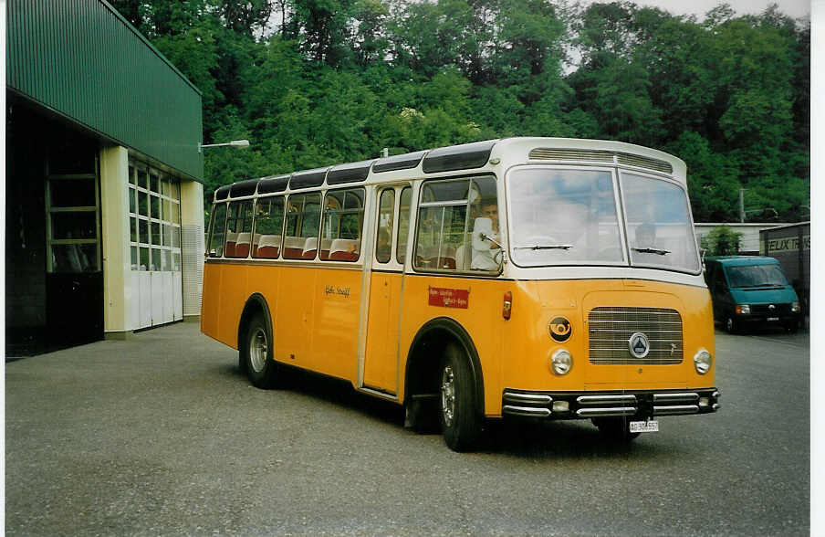 (077'102) - Streiff, Gelterkinden - AG 306'557 - Saurer/Gangloff (ex Oldie-Tours Z�risee, Wollerau; ex OTAG, Wald; ex Leibundgut, Obergoldbach; ex Krebs, Belpberg) am 5. Juni 2005 in Liestal, Garage AAGL