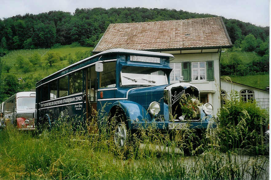 (077'220) - Gehrig, Rudolfstetten - Nr. 24/ZH 134'054 - Saurer/T�scher (ex Kaeslin, Olten; ex VBZ Z�rich Nr. 224; ex VBZ Z�rich Nr. 24) am 5. Juni 2005 in Ziefen