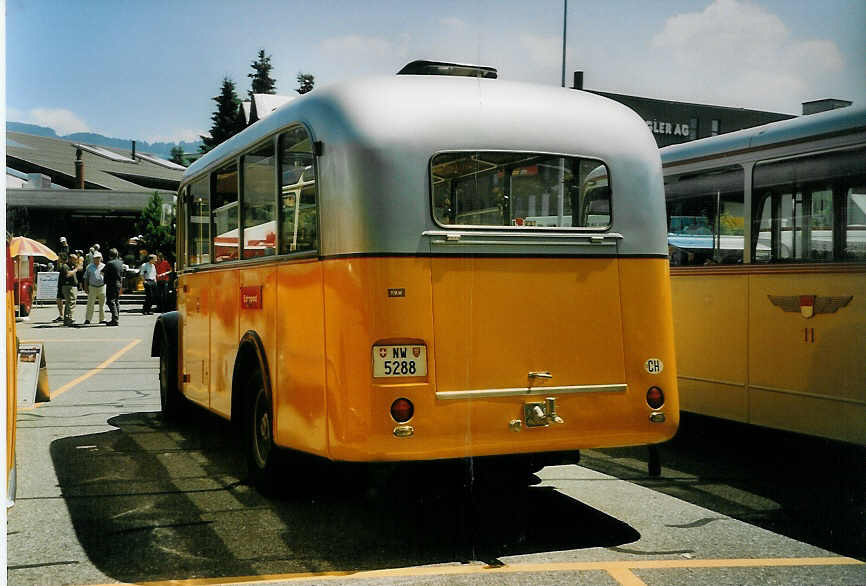 (077'712) - OPC Ennetb�rgen - Nr. 4/NW 5288 - FBW/Krapf (ex Schweizer Armee) am 18. Juni 2005 in Hinwil, AMP