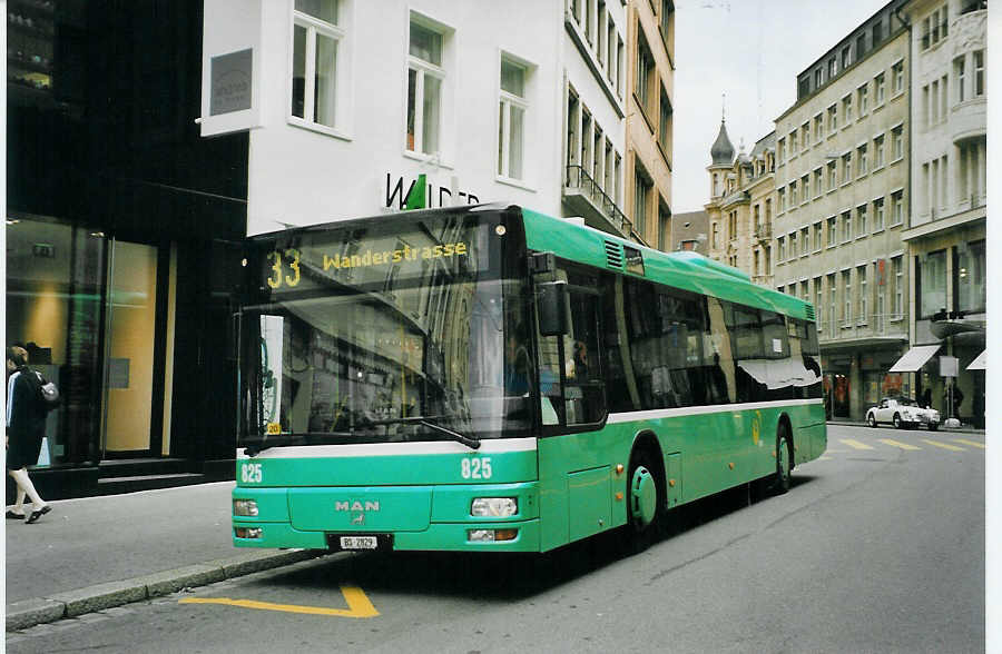 (079'322) - BVB Basel - Nr. 825/BS 2829 - MAN am 30. Juli 2005 in Basel, Schiffl�nde