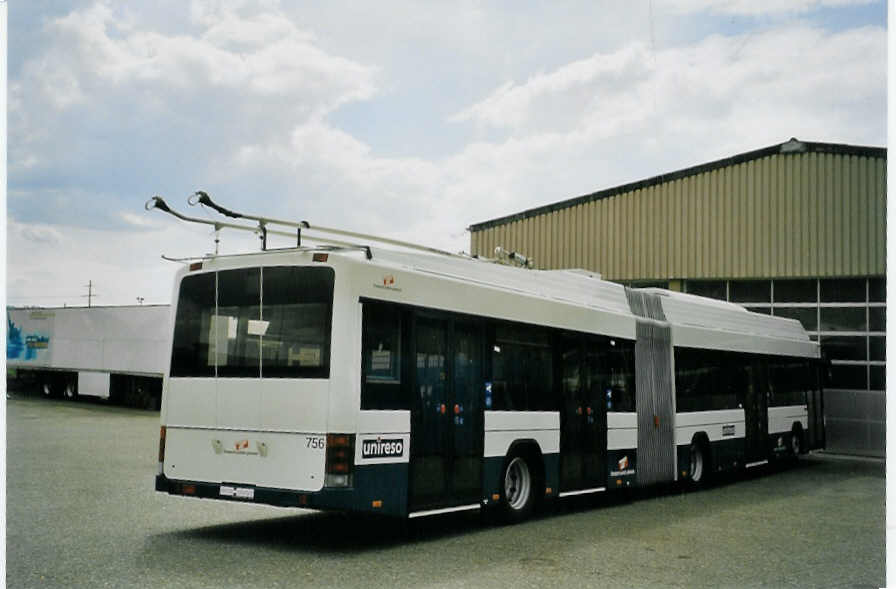 (079'431) - TPG Gen�ve - Nr. 756 - Hess/Hess Gelenktrolleybus am 13. August 2005 in Bellach, Hess
